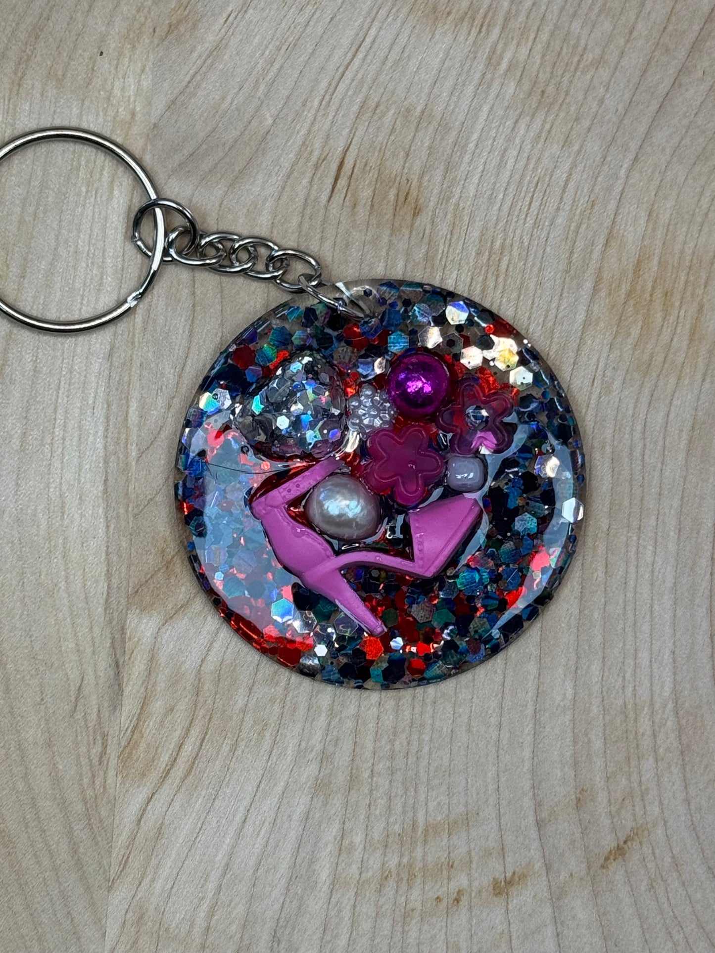 Junked Round keyring - black/red