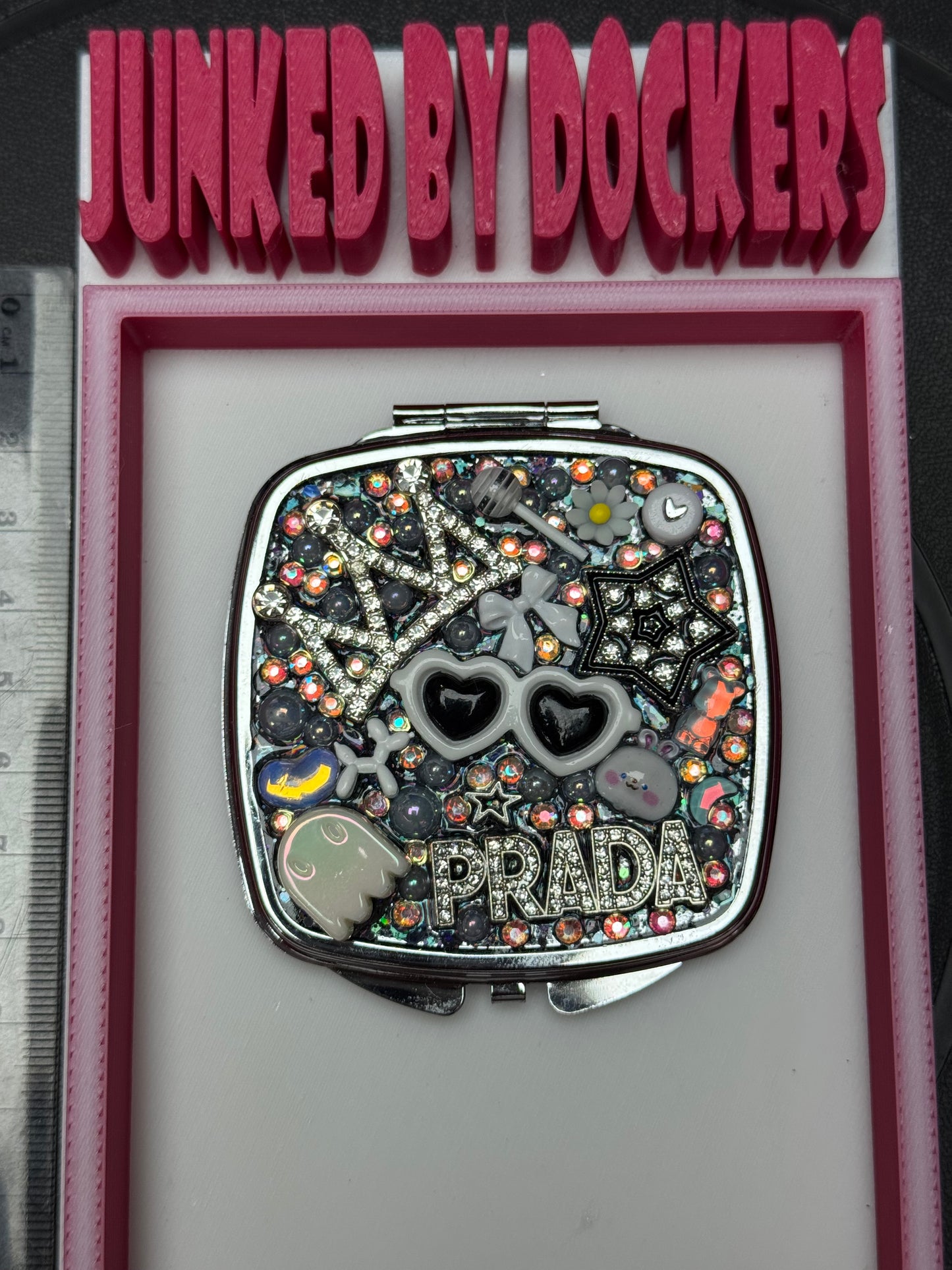 Custom compact mirror